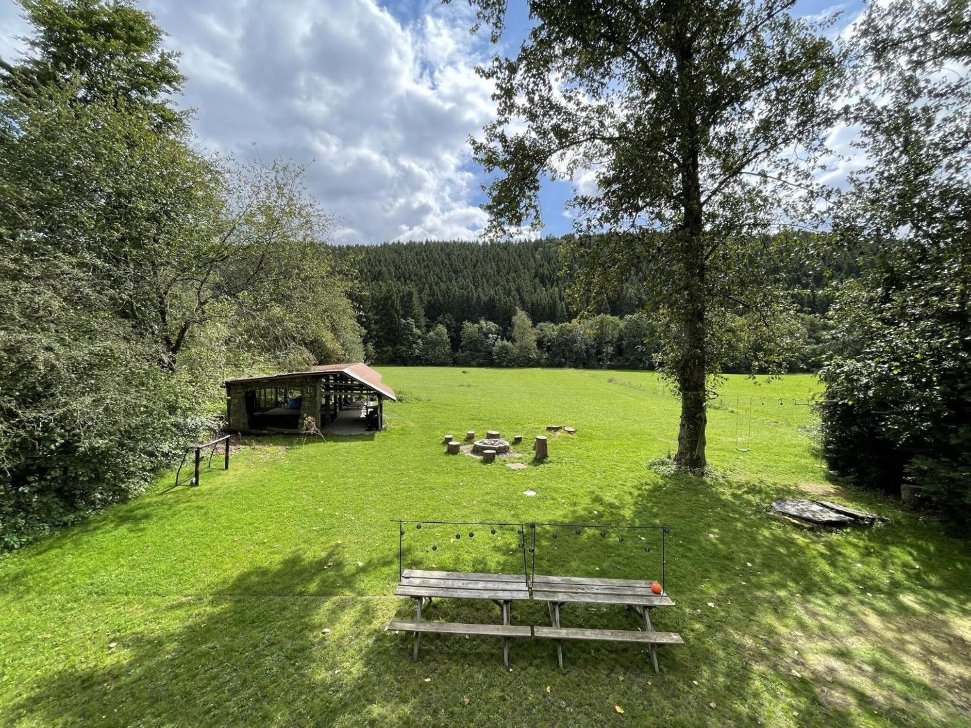 Ardennes Villa With Riverside Garden And Views Atzerath Exterior foto